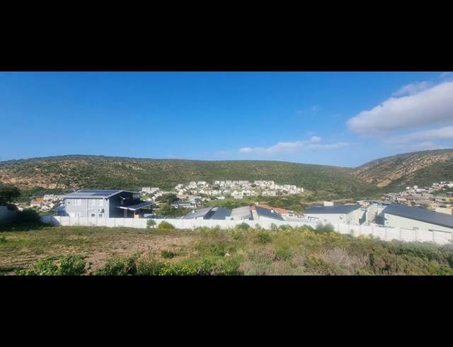 LAND FOR SALE IN ISLAND VIEW